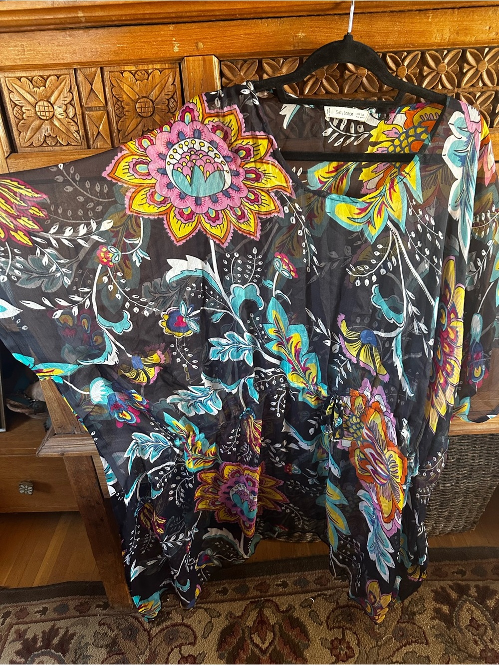 Chiffon tunic, Black Bright Botanical Print